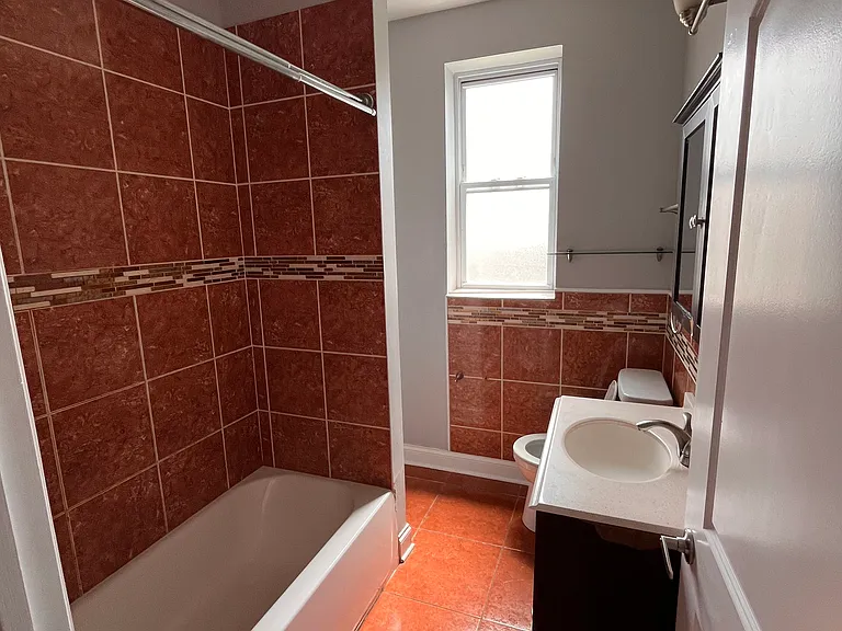5353 W Belle Plaine Ave #1E — Photo 10