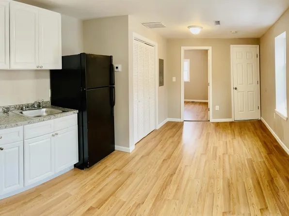 2018 N Charles St #3R, Baltimore, MD 21218