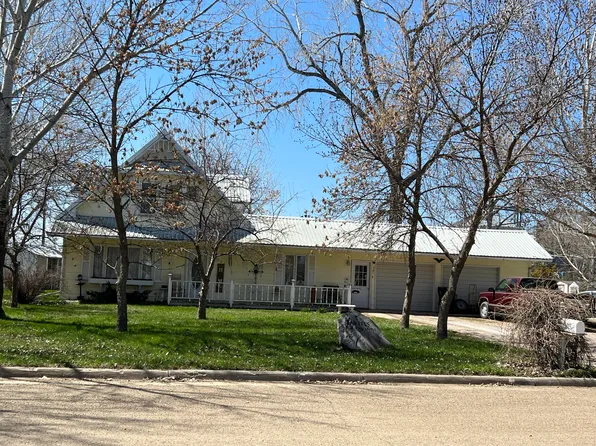501 S 6th St, Onida, SD 57564