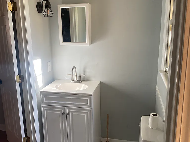 237 Belton Dr — Photo 8