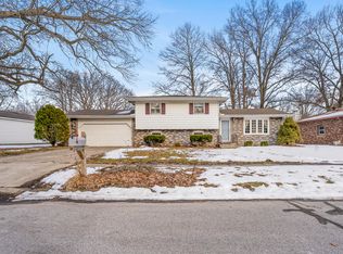 2803 Teresa St, Portage, IN 46368