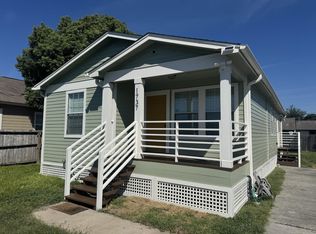 1737 Airline Dr, Houston, TX 77009