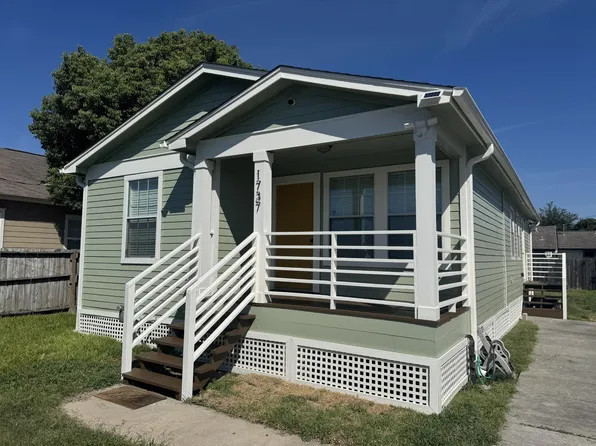 1737 Airline Dr, Houston, TX 77009