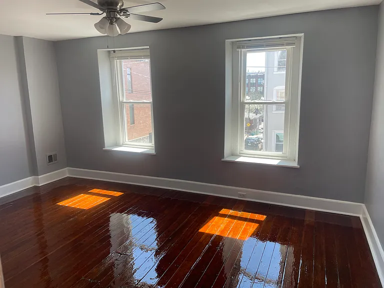 129 Ripka St — Photo 6