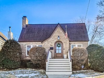 312 E Illinois St, Wheaton, IL, 60187