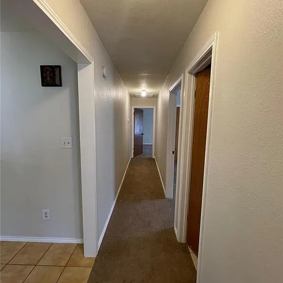 1305 James Cir — Photo 16