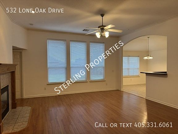4th image of 532 Lone Oak Dr