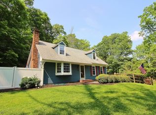 1 Far View Rd, Great Meadows, NJ 07838