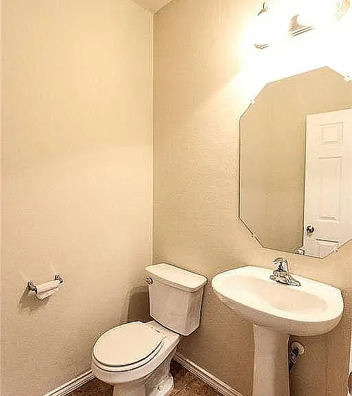 1409 Starlight Dr — Photo 15