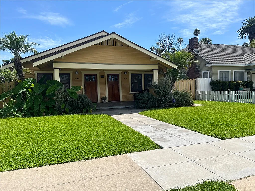 1 bed, 700 sqft, $2,100 — Photo 1