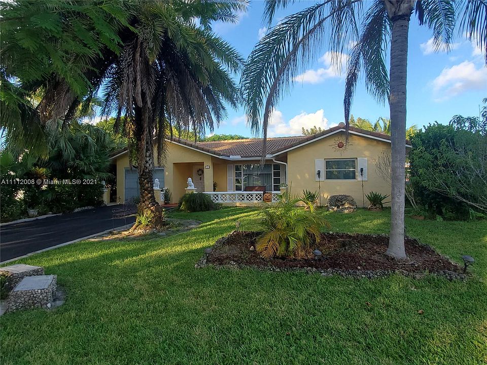 1st image of 7312 NW 94th Ave