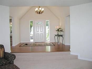 3rd image of 21382 Skyridge Ln NE