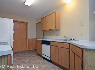 7861 Hemingway Ave S, Cottage Grove, MN 55016