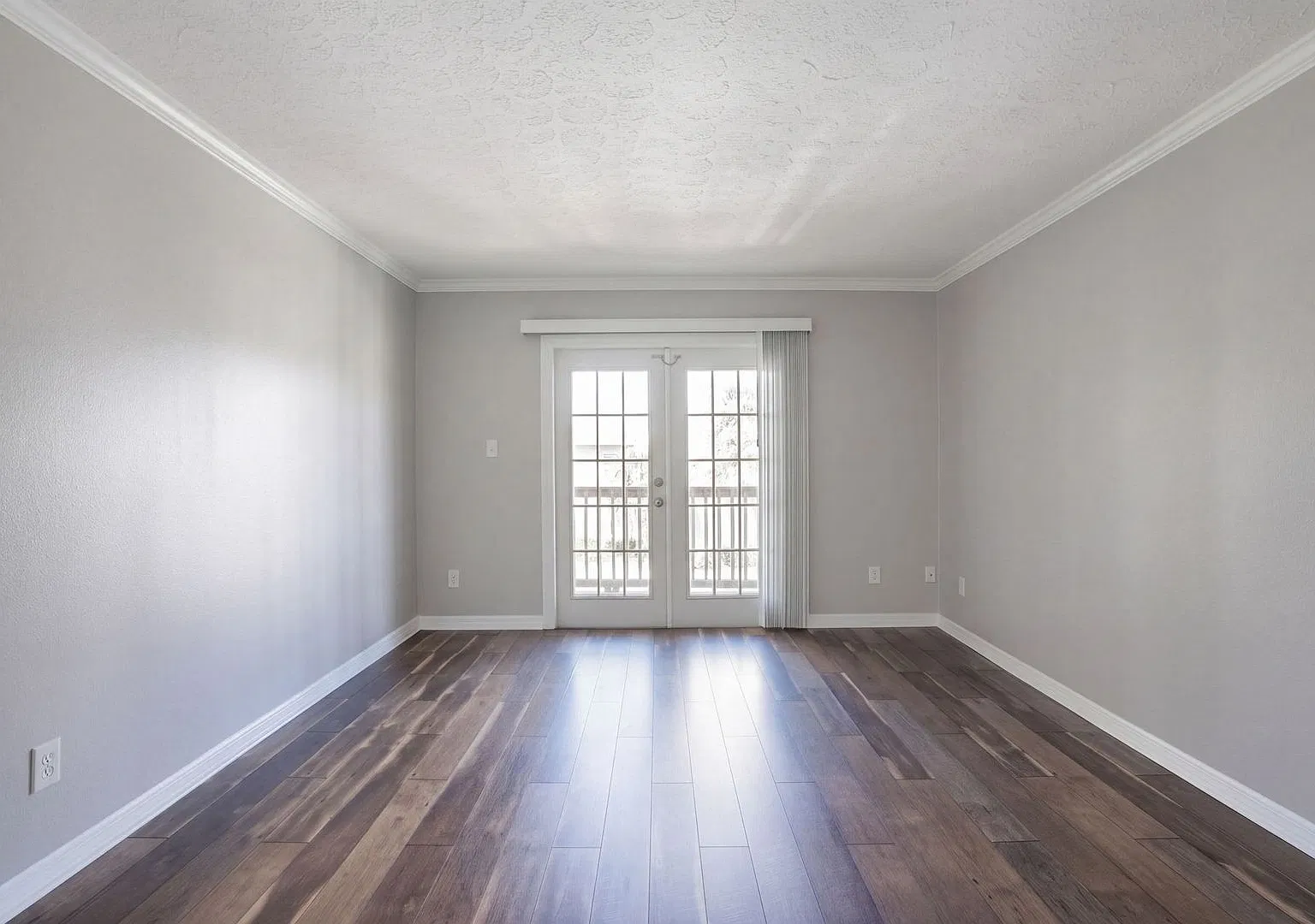 1/1 Condo in Altamonte Springs ~ New Flooring, Granite Counters, SS Appliances! — Photo 3