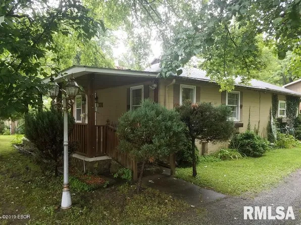 1008 S 19th St, Mount Vernon, IL 62864