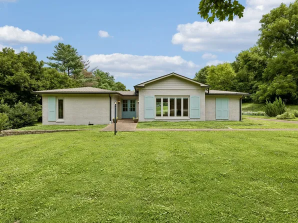 702 Wilson Pike, Brentwood, TN 37027