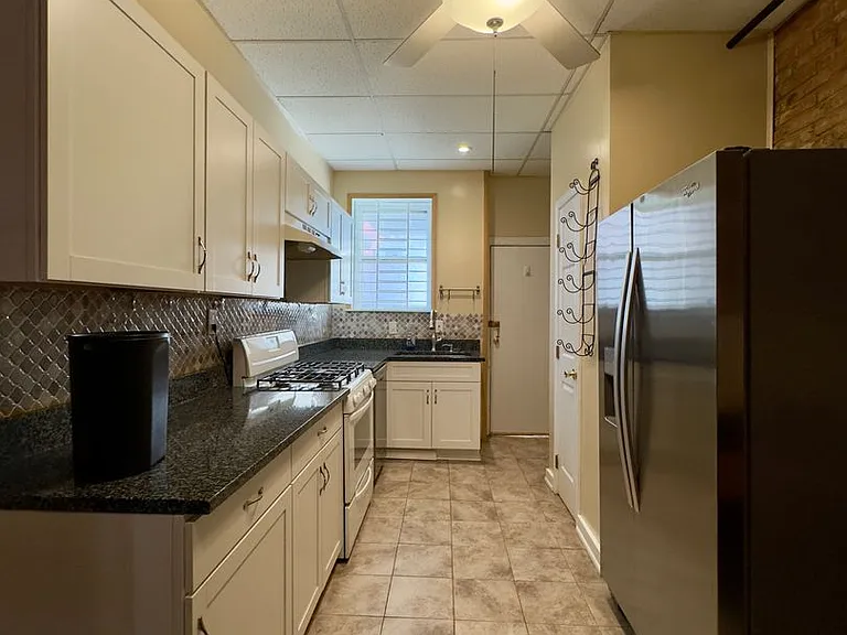 314 S Collington Ave — Photo 7