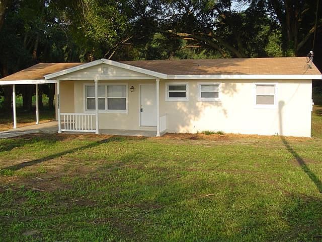 2nd image of 10530 NE 41st Ter