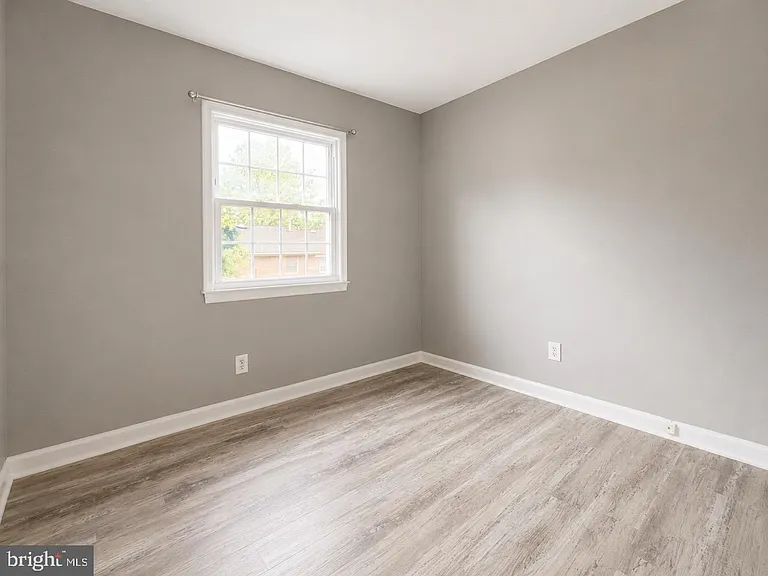 14761 Ealing Ct — Photo 20
