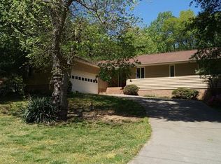 1390 Love Memorial School Rd, Lincolnton, NC 28092