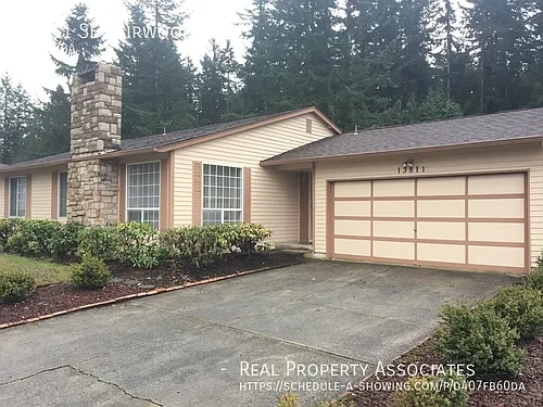 13811 SE Fairwood Blvd Photo 1 13811 SE Fairwood Blvd Photo 1
