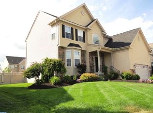 907 Canterbury Dr, Mullica Hill, NJ 08062