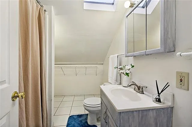 2502 Laurel St — Photo 9