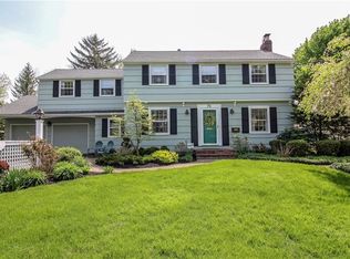 76 Hunters Ln, Rochester, NY 14618