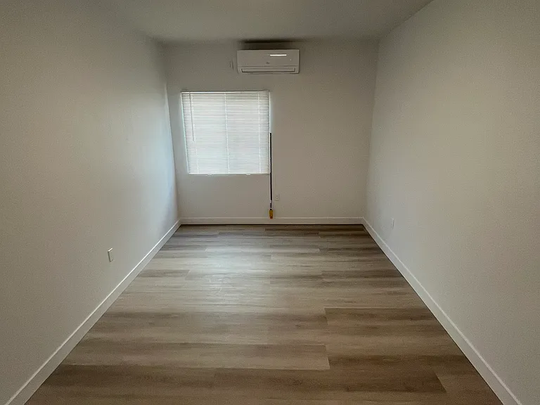 1447 S Wooster St #8 — Photo 10