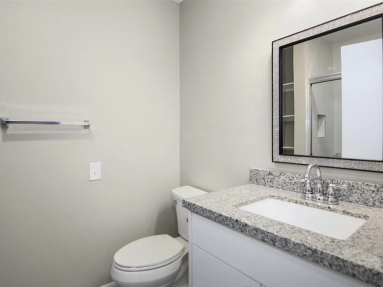 6225 Indigo St — Photo 8