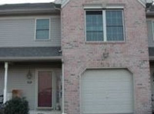 376 Stonehedge Ln, Mechanicsburg, PA 17055