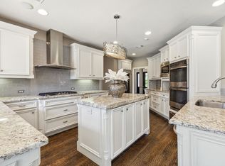 1215 Kings Brook Dr, Southlake, TX 76092