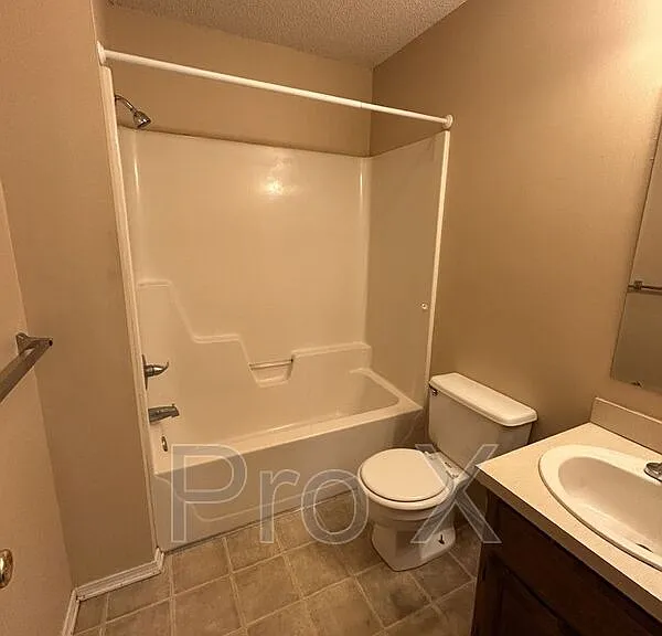 1108 S Joplin St #D — Photo 6