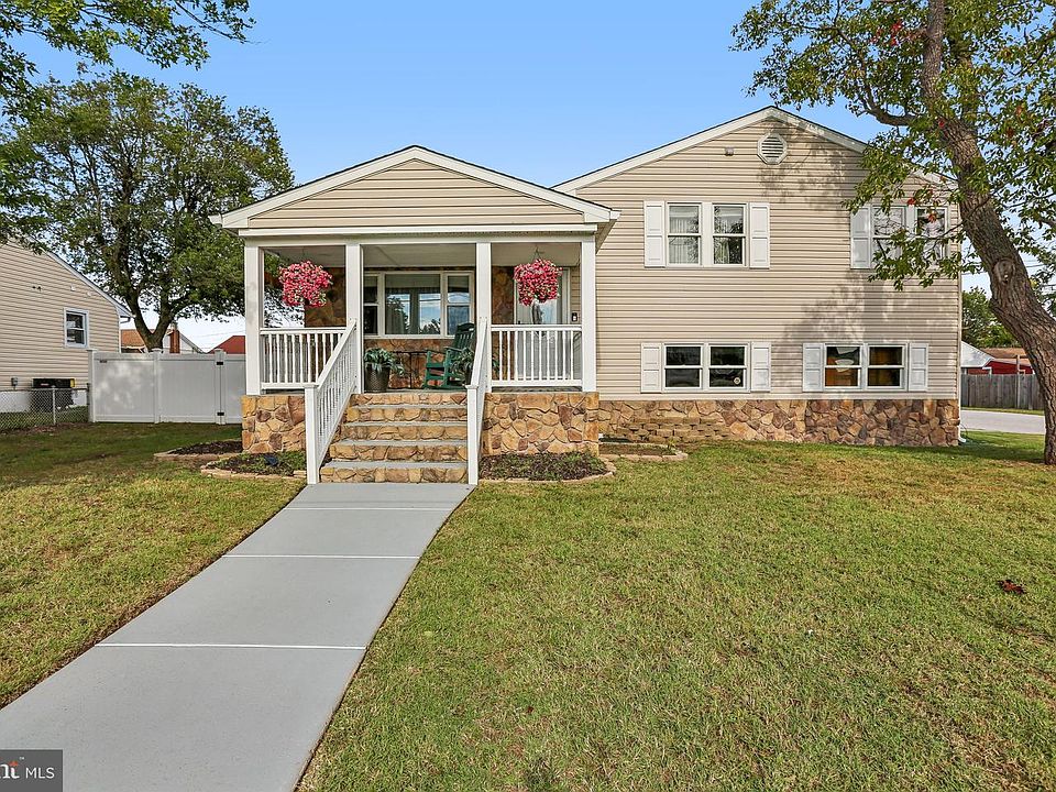 1st image of 8469 Kenton Rd