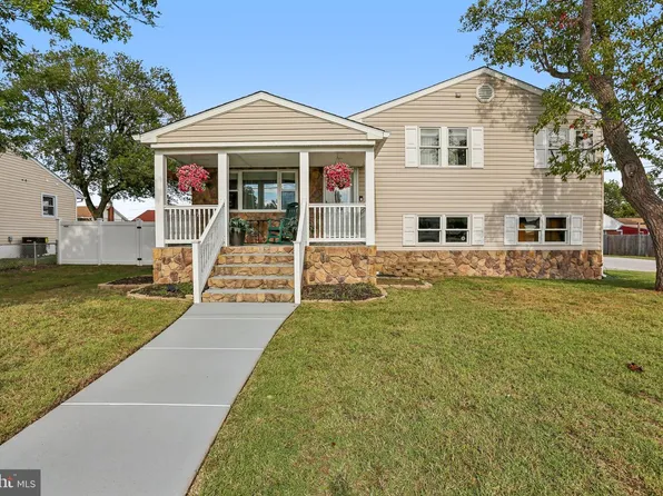 8469 Kenton Rd, Pasadena, MD 21122