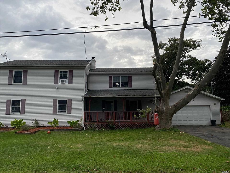 1st image of 11 Livingston Dr