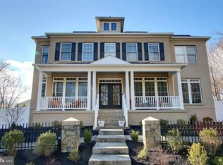 405 Great Falls Rd, Rockville, MD 20850