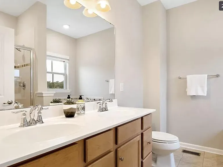 16621 Gossamer Dr — Photo 24