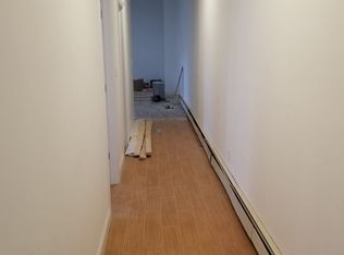 578 Woodward Ave, Flushing, NY 11385