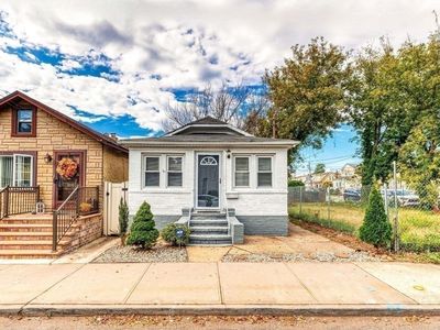 96 Evans Avenue, Elmont, NY, 11003