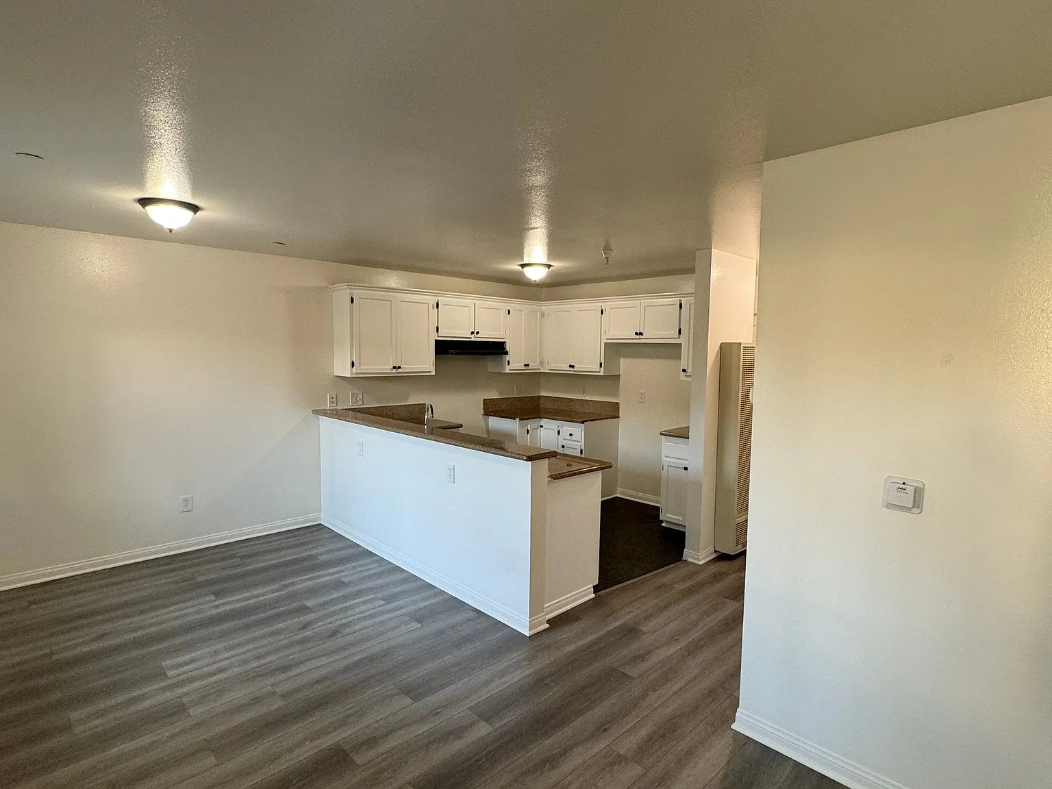 2 bed, $1,800 — Photo 2