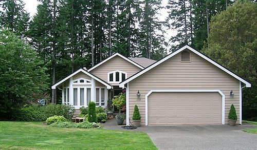 1st image of 6768 McCormick Woods Dr SW