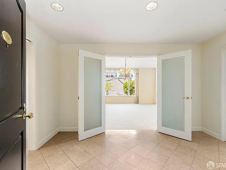1150 Sacramento St #104 — Photo 1