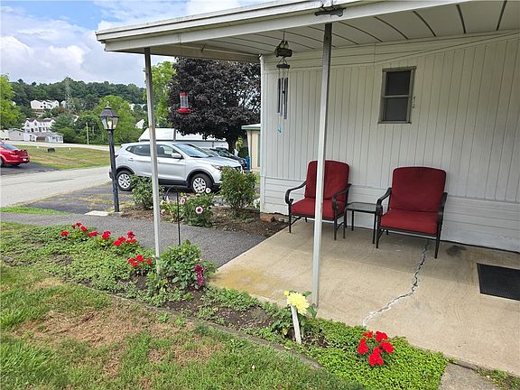 2nd image of 107 Larchwood Dr