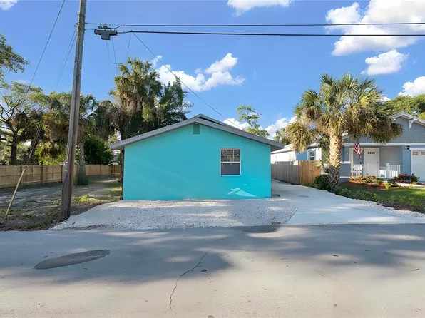 1181 Tangerine St, Clearwater, FL 33755