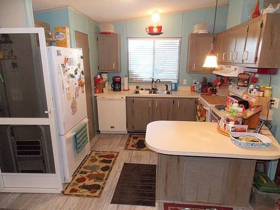 2nd image of 1309 Hawk Dr