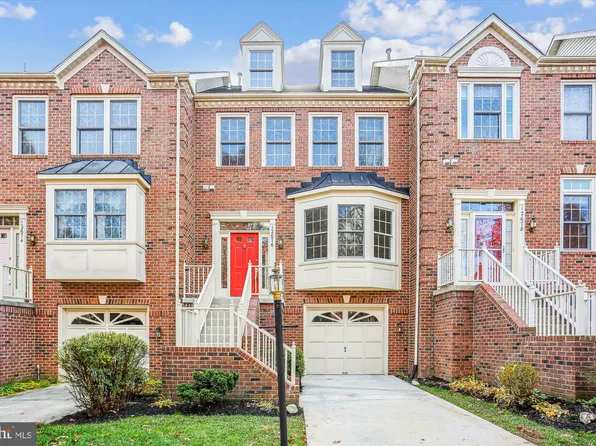12676 Granite Ridge Dr, Gaithersburg, MD 20878