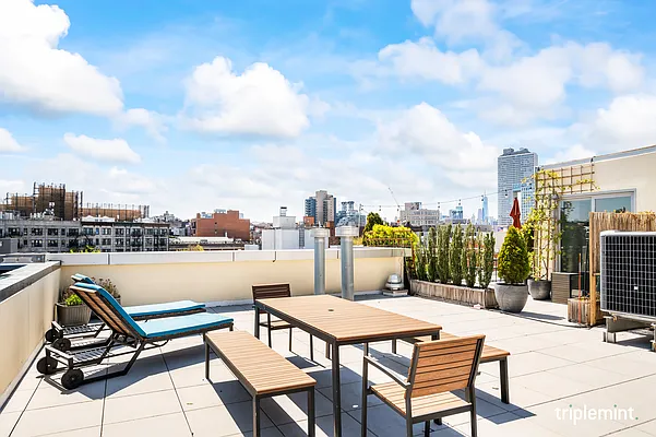 Sold by The Agency | media 10