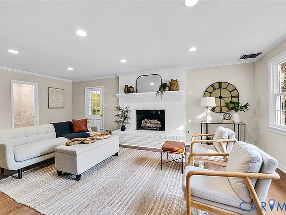 3rd image of 3424 Cheyenne Rd