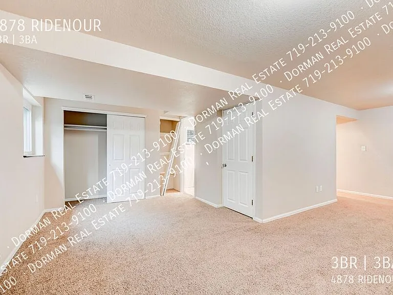 4878 Ridenour Dr — Photo 11